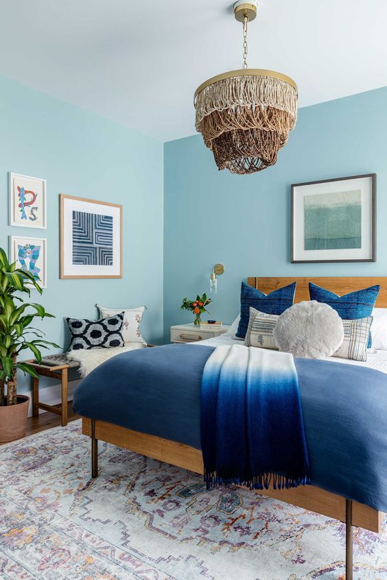 charismatic blue for cozy and calming bedroom