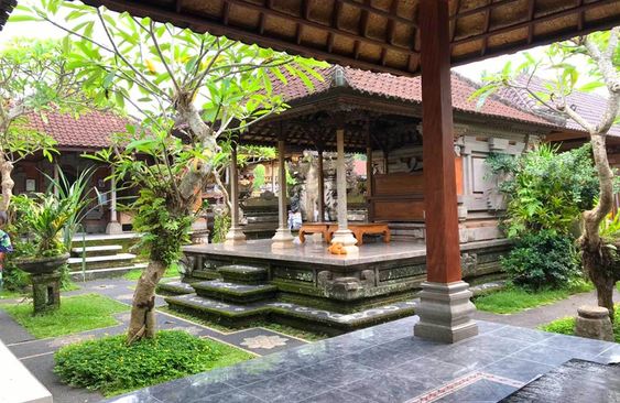 typical balinese house