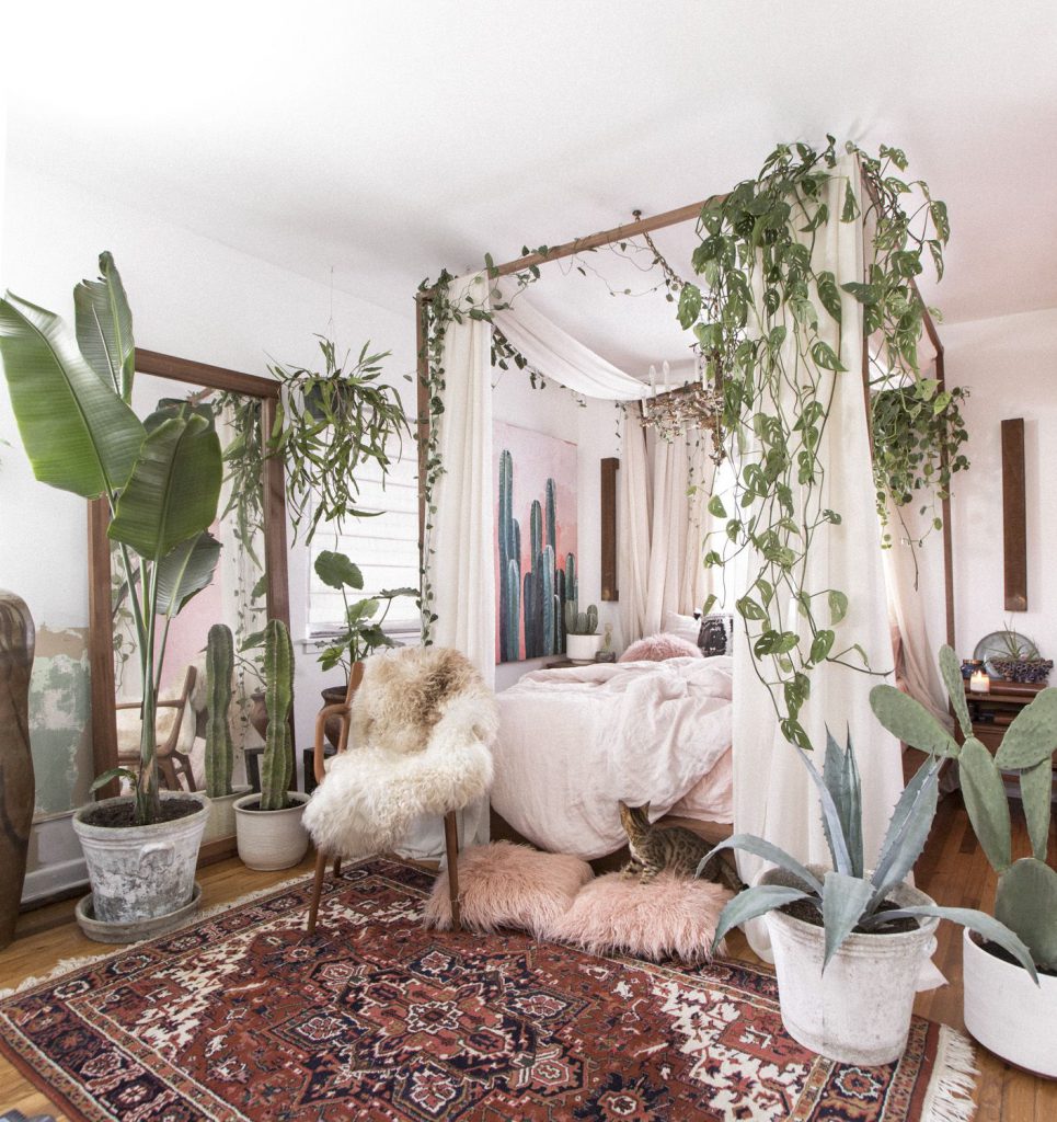 Bohemian bedroom design with Turkish rug