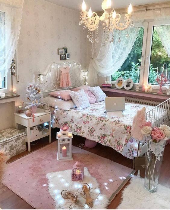 dreamy shabby chic bedroom