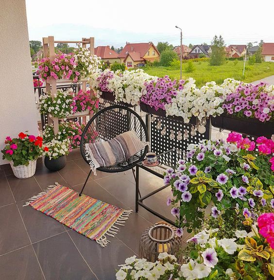 blooming balcony ideas