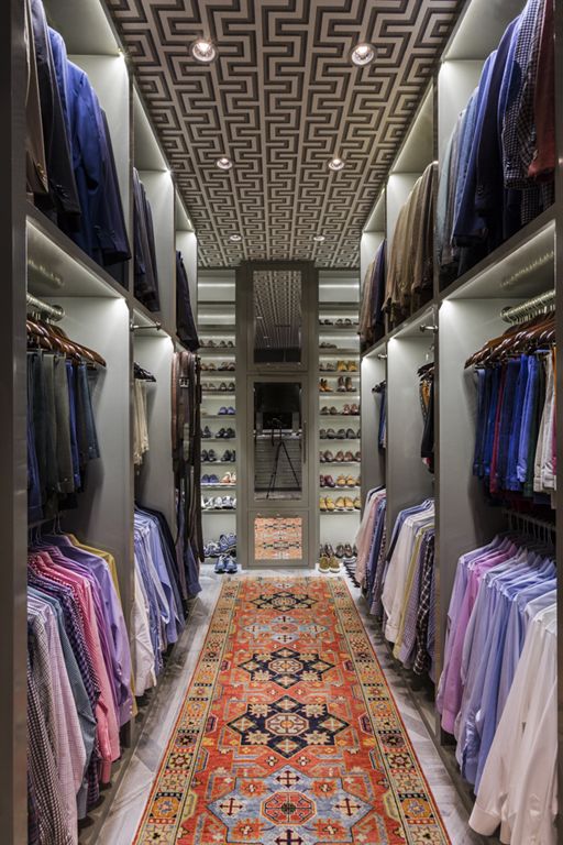 classic walk-in wardrobe idea