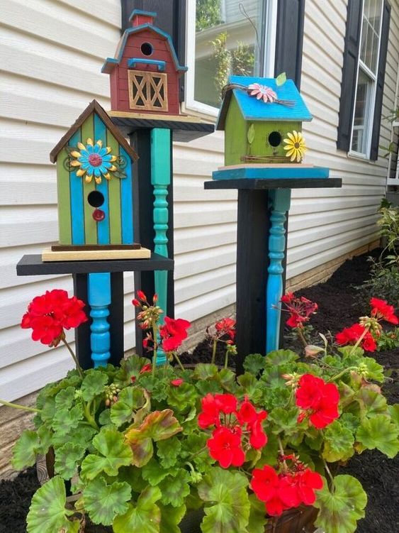 barrel planter idea for a beautiful front yard