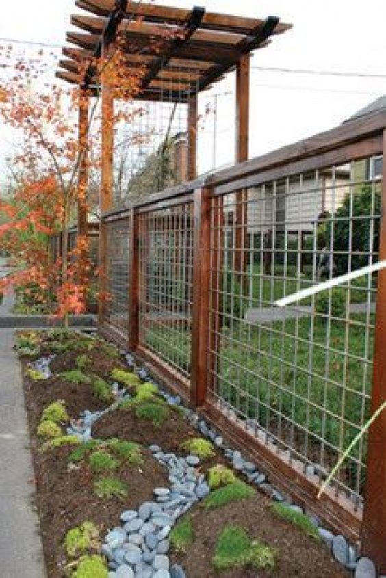 wood and wire fence for aesthetic home