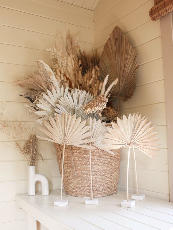 tropical decor ideas natural palm leaf