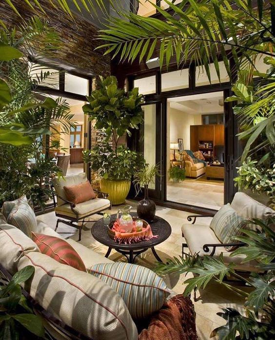 soothing courtyard decor ideas