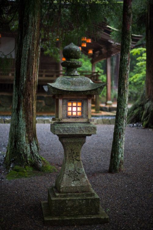 Japanese stone lantern style