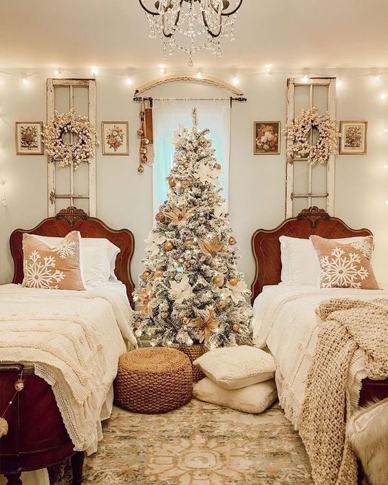 twin Christmas bedroom