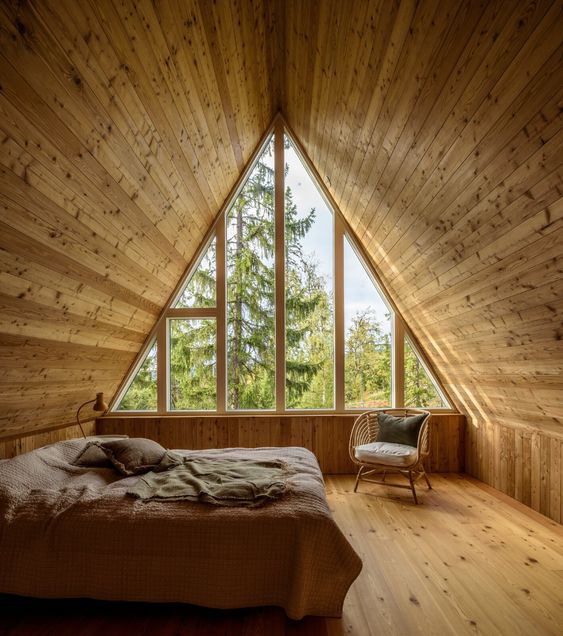 simple attic bedroom decor